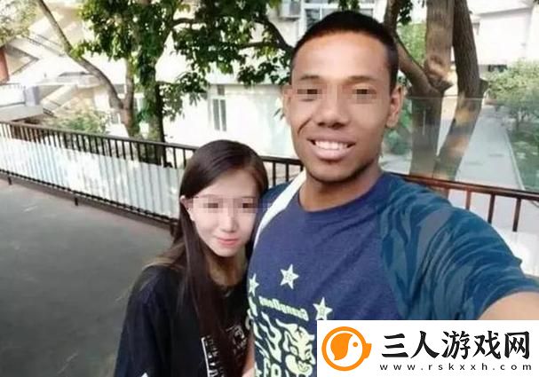 三个黑人互换着躁我一个
