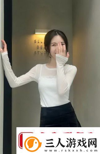 不戴套的瑜伽教练3让你大开眼界