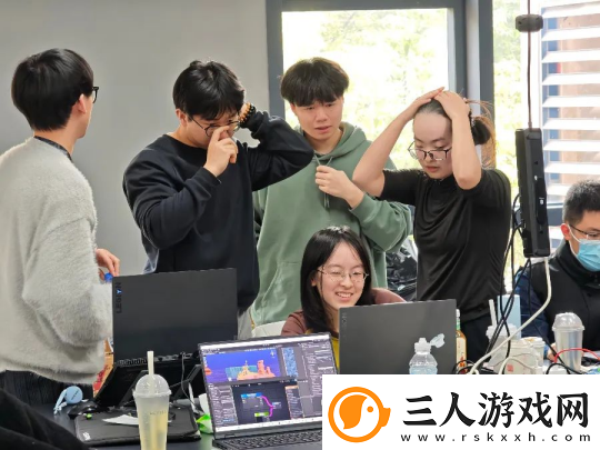 GGJ