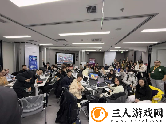 GGJ