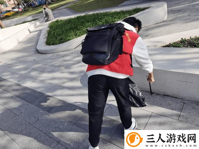 引人深思的视频丨9l丨大学生