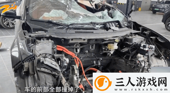 哪吒新车出事故两个月还没修女车主