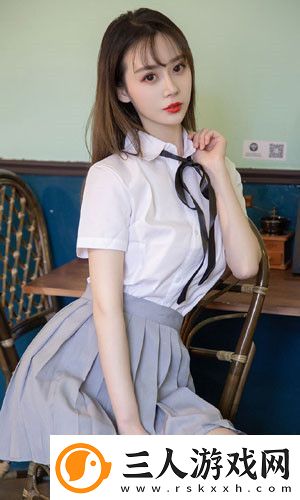 一面膜胸口一面吻