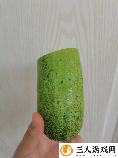 18水蜜桃与大黄瓜