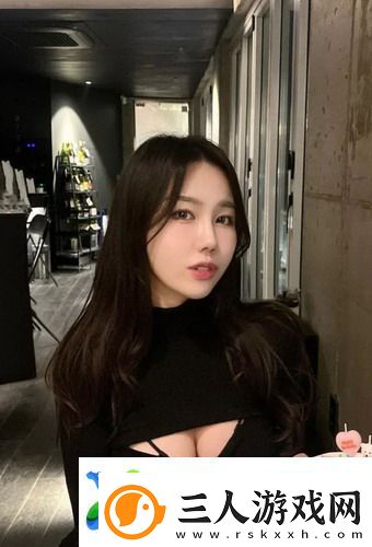 金瓶第1回双乳被吸